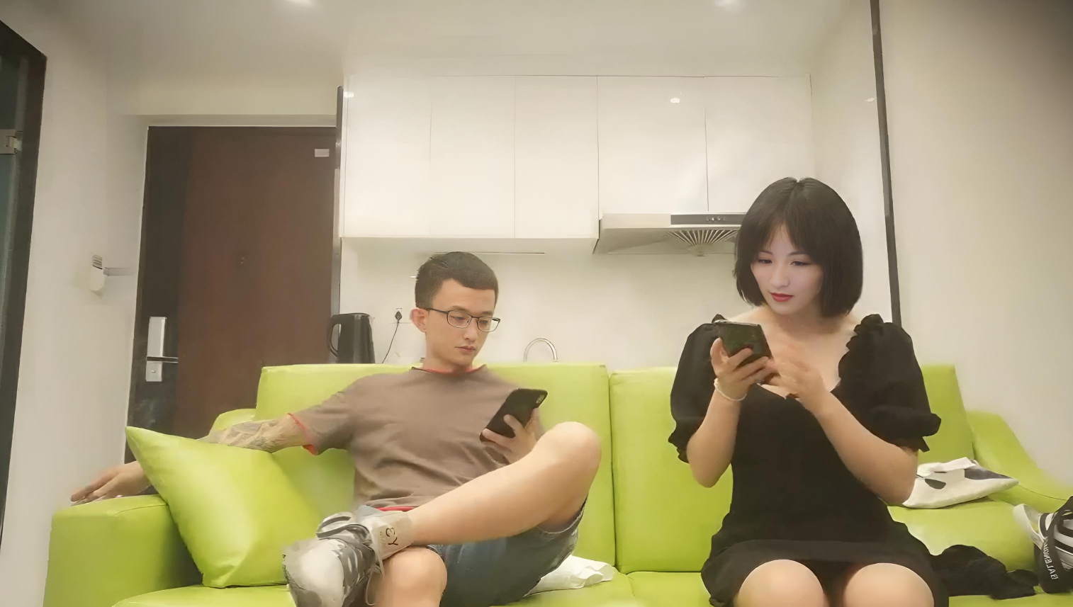 探花-约大奶短发美女，操的超爽