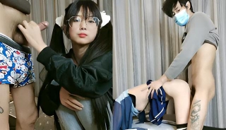 双马尾极品JK制服萝莉～男同学上阵操一炮 (1)}